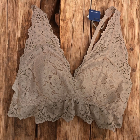 NWT BLUMIND Lace Bralette in Soft Pink - Picture 5 of 11